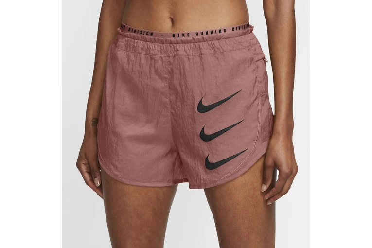 Nike Tempo Luxe Run Division Loopshort Roze Dames
