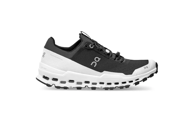 On Cloudultra Loopschoen Zwart/wit Heren