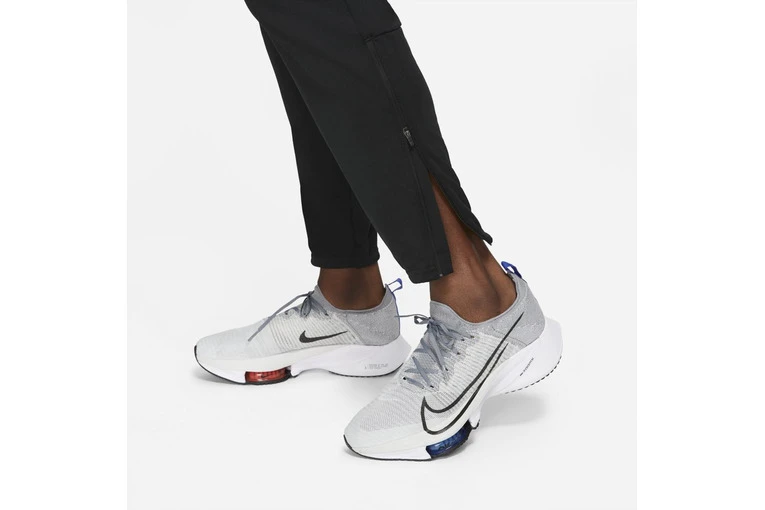 Nike Dri-FIT Challenger Broek Zwart Heren - Image 5