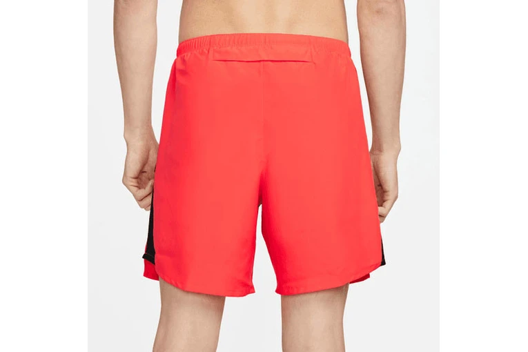 Nike Challenger 2-in-1 Hardloopshort Bright Crimson Heren - Image 2